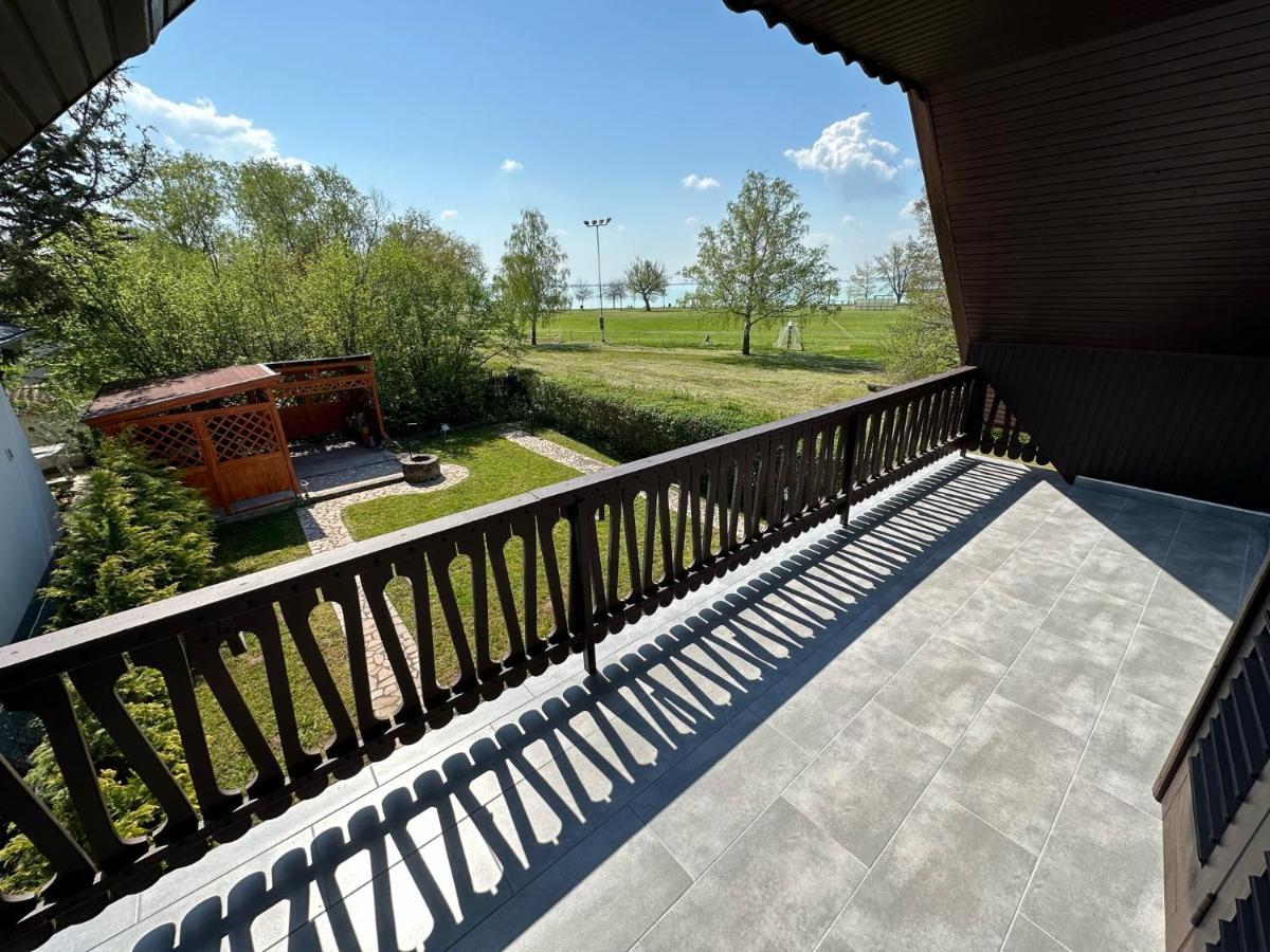 Hangulatos Balaton Parti Nyaralo Révfülöp Exterior foto